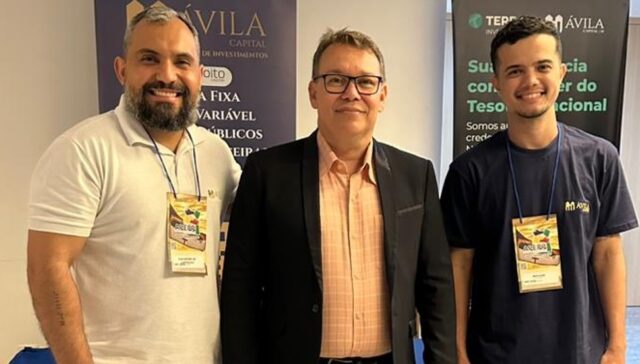 Profissionais do setor previdenciário se reuniram em um encontro no Recife-PE