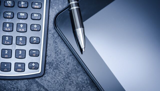 Especialistas projetam apenas mais um corte na Selic para 2024
