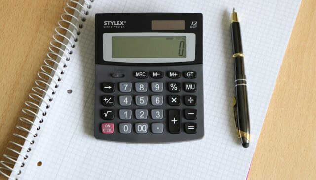 Brasileiros devem fazer cálculos para investir em uma previdência